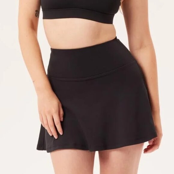 girlfriend collective Dresses & Skirts - Girlfriend Collective Float Ultralight Skort in Black Small‎ NWT